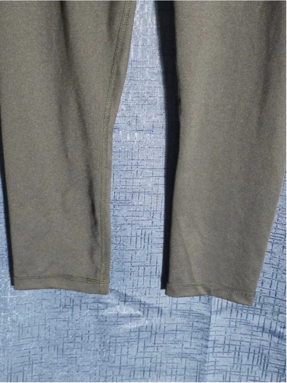 Women's Velocity Black High Rise Capri Leggings Size S yoga Athletic workout - Picture 4 of 8